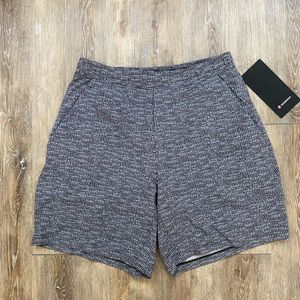 🆕 Lulu Lemon Men’s Pace Breaker Short 7”-Medium